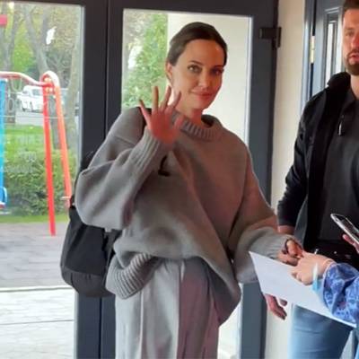 Angelina Jolie Lviv