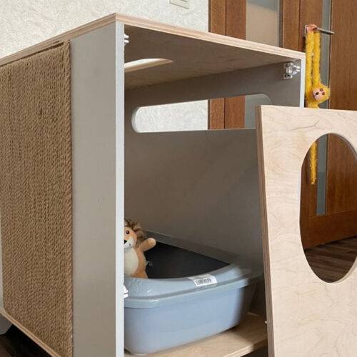 Будиночок для котячого лотка бежевий з білим